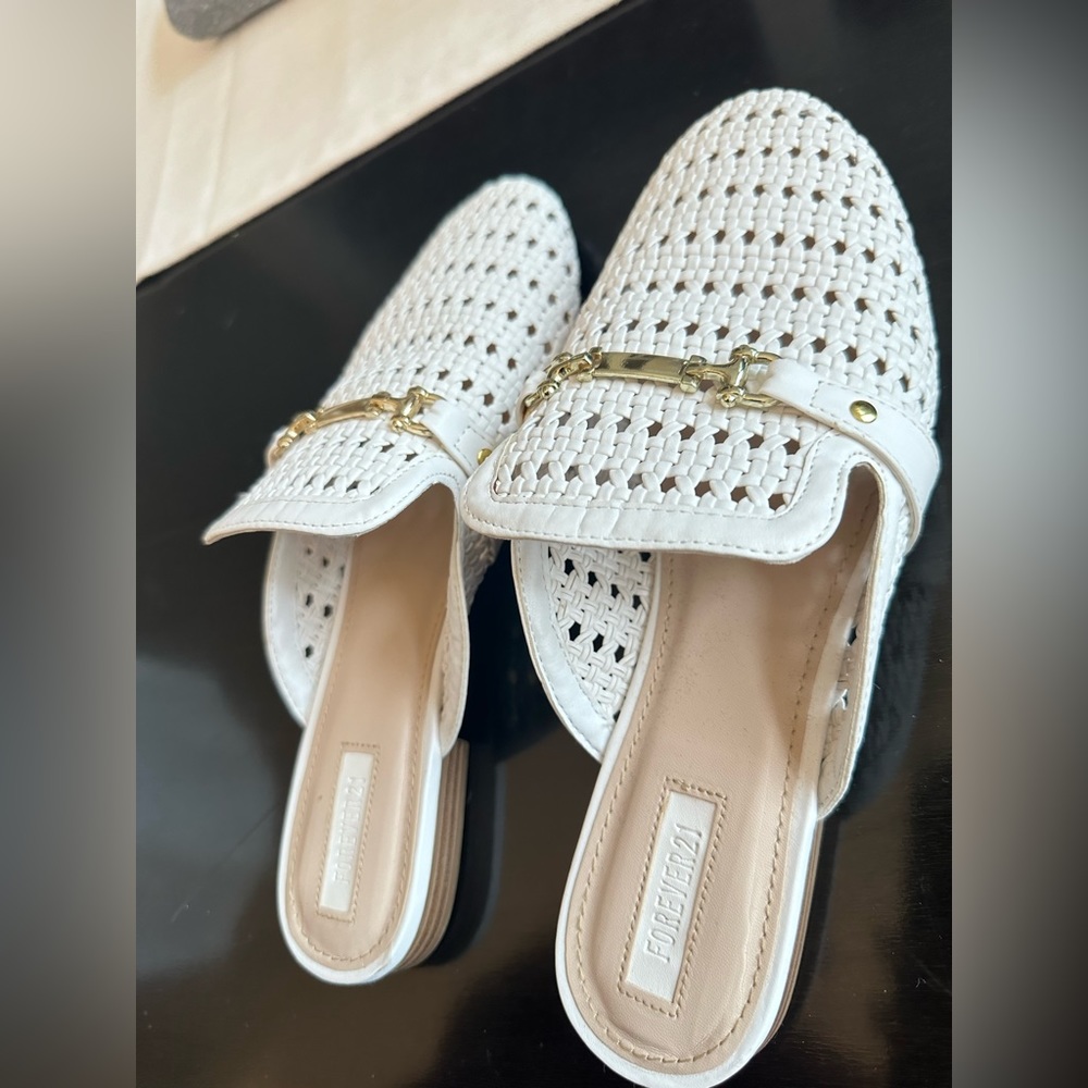 Forever 21 Slides